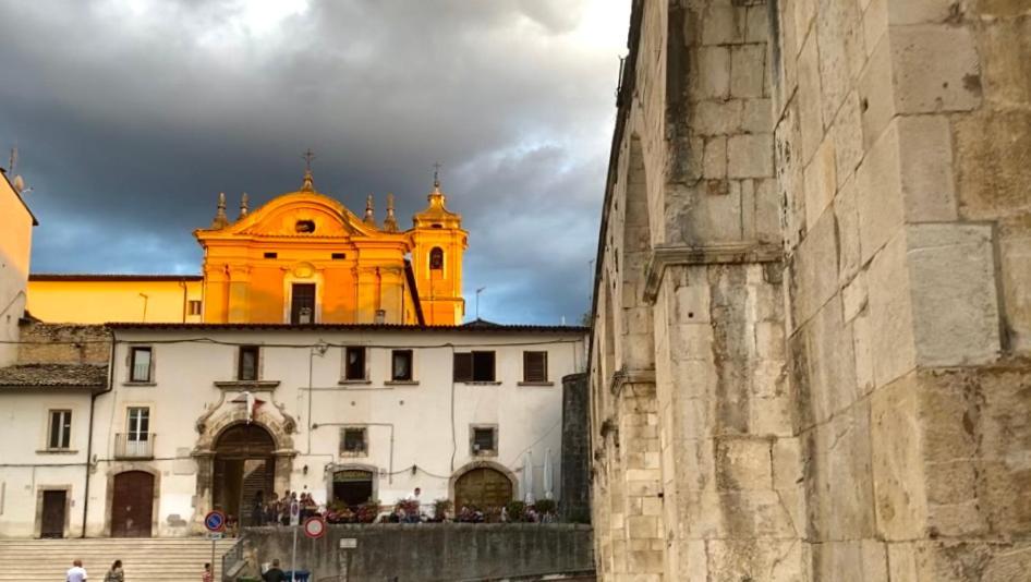 Casa Del Ferroviere B&B Sulmona Ngoại thất bức ảnh